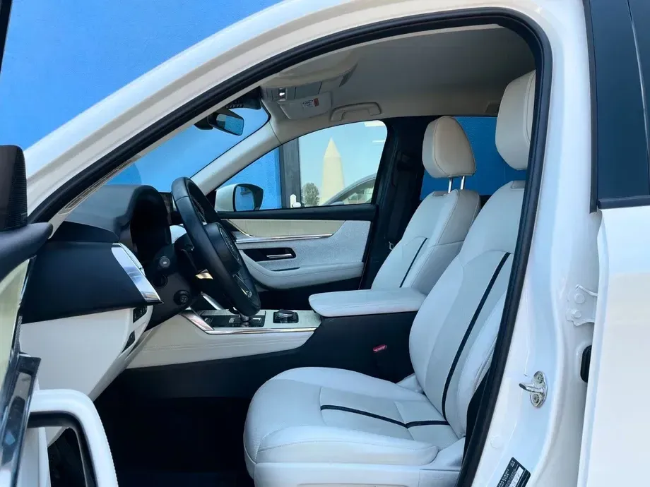 Mazda CX-60 AWD PHEV Aut. TAKUMI — imagine 5