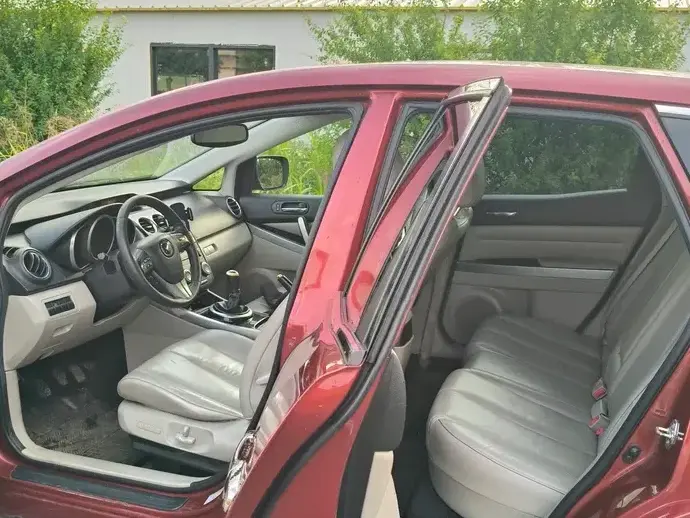 Mazda CX-7 CD173 Revolution