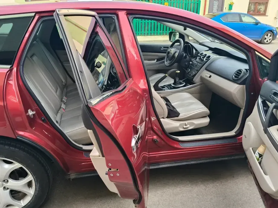 Mazda CX-7 CD173 Revolution — imagine 6