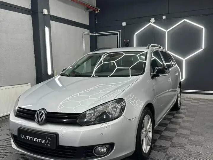 Volkswagen Golf 1.6 TDI DPF Highline