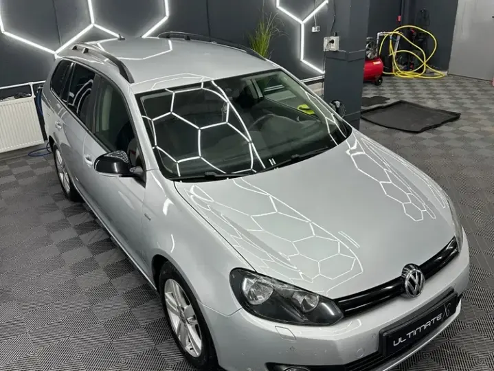 Volkswagen Golf 1.6 TDI DPF Highline