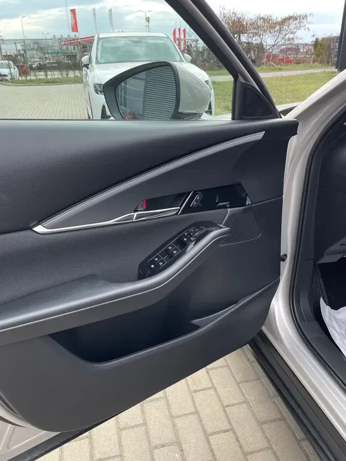 Mazda CX-30 e-SKYACTIV X186 AT MHEV Exclusive-Line — imagine 3