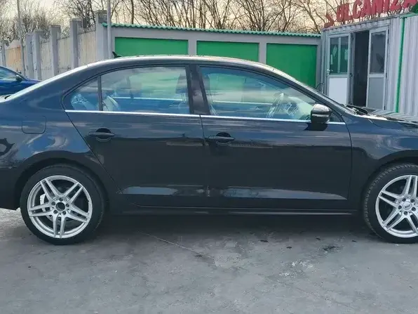 Volkswagen Jetta 1.6 TDI Blue Motion Technology Life