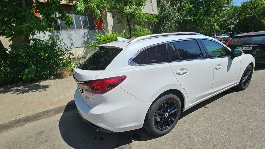 Mazda 6 CD175 Revolution Top — imagine 6