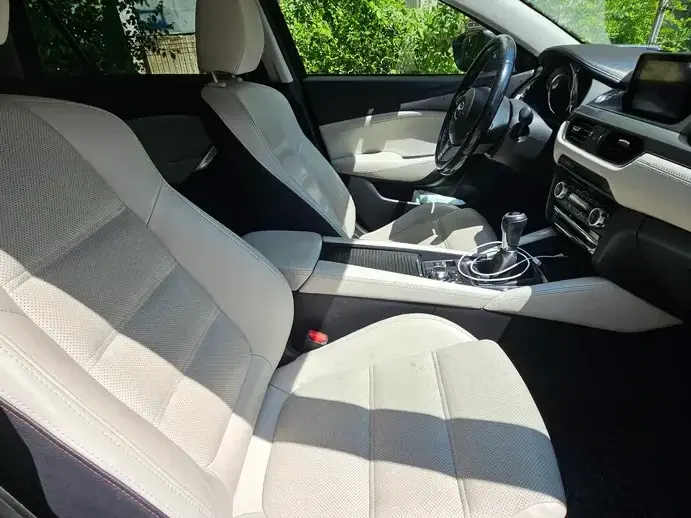 Mazda 6 CD175 Revolution Top
