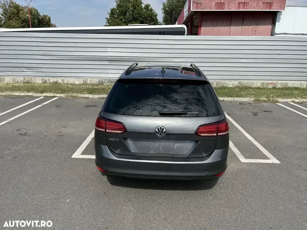 Volkswagen Golf 2.0 TDI DSG Comfortline — imagine 5