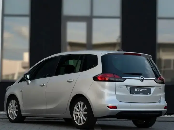 Opel Zafira C