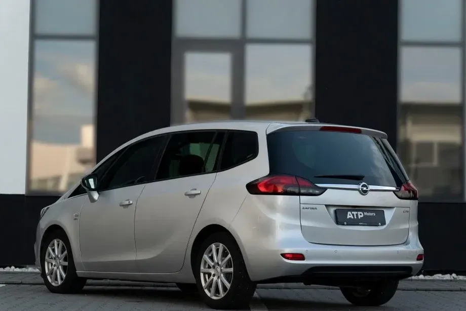 Opel Zafira C — imagine 3