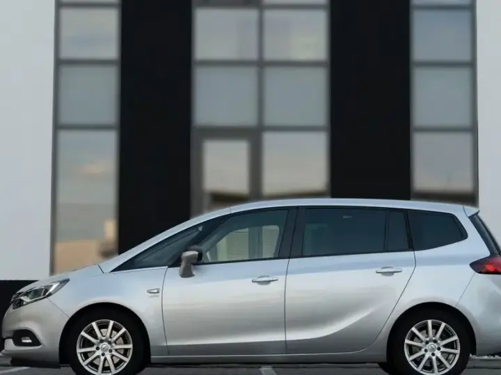 Opel Zafira C