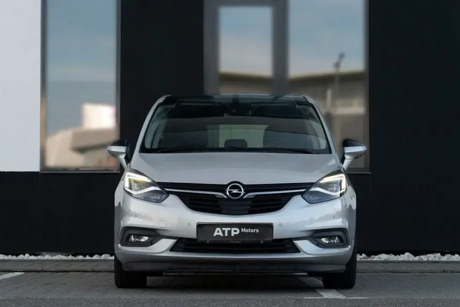 Opel Zafira C — imagine 2
