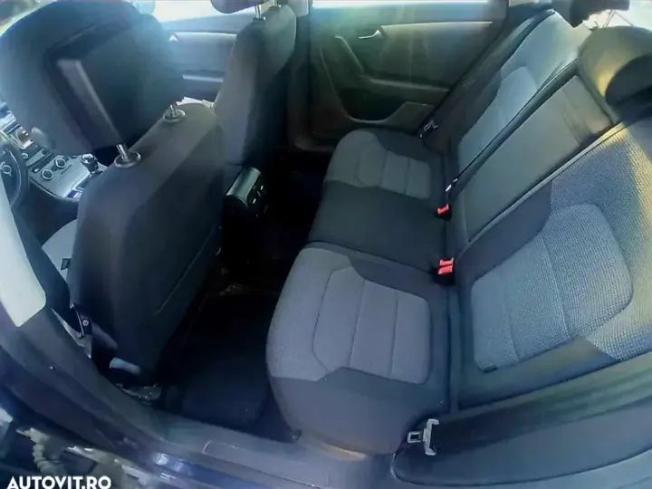 Volkswagen Passat B7 2.0 TDI BlueMotion Technology Trendline