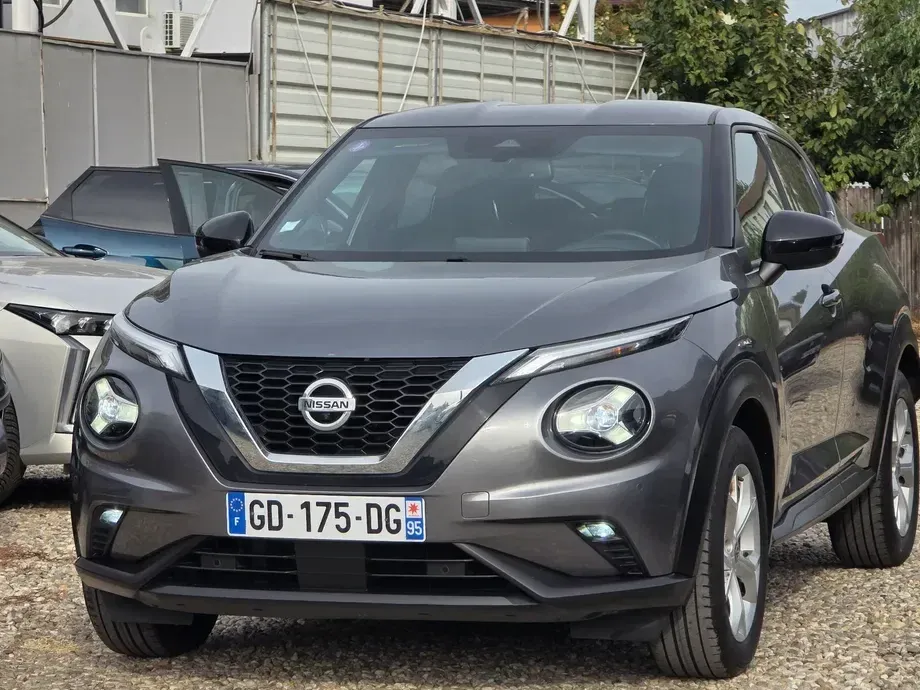 Nissan Juke 1.0 DIG-T DCT Tekna — imagine 2