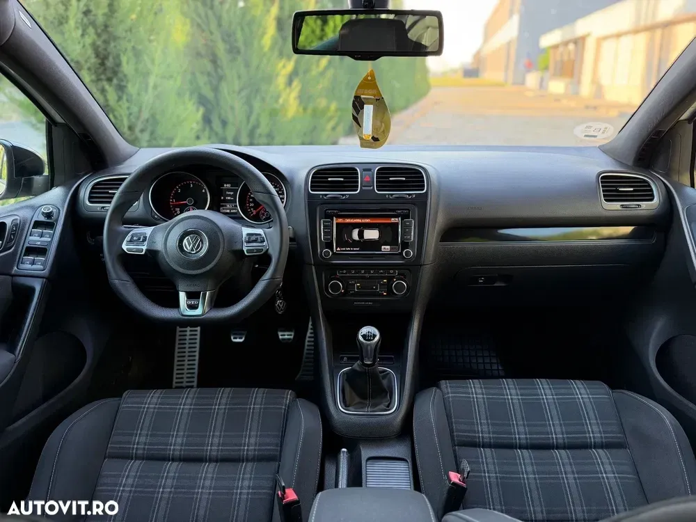 Volkswagen Golf 2.0 TDI DPF GTD — imagine 6