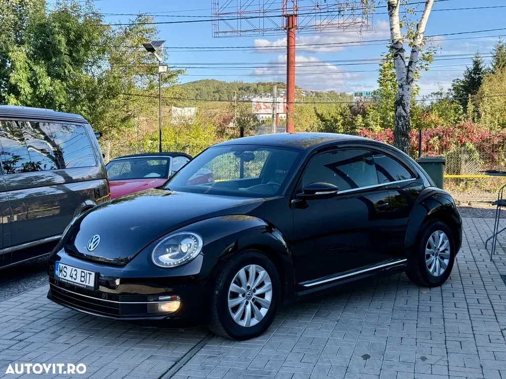 Volkswagen Beetle 1.6 TDI DPF DSG Blue Motion Technologie — imagine 4
