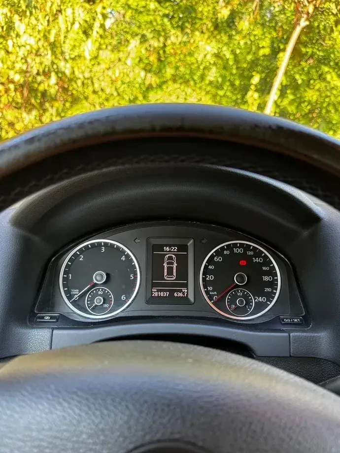 Volkswagen Tiguan 2.0 TDI CR DPF 4Motion Track&Field — imagine 5