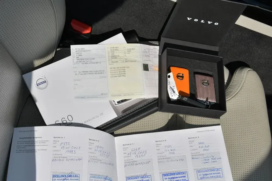 Volvo S60 III T8 eAWD Inscription — imagine 5