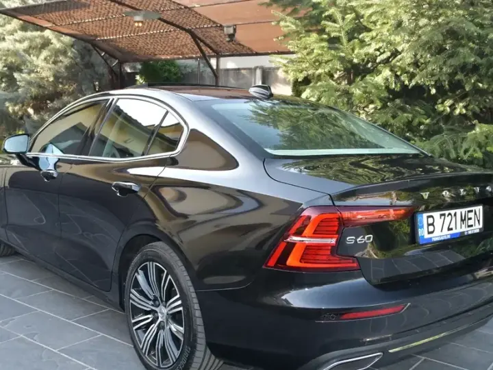 Volvo S60 III T8 eAWD Inscription