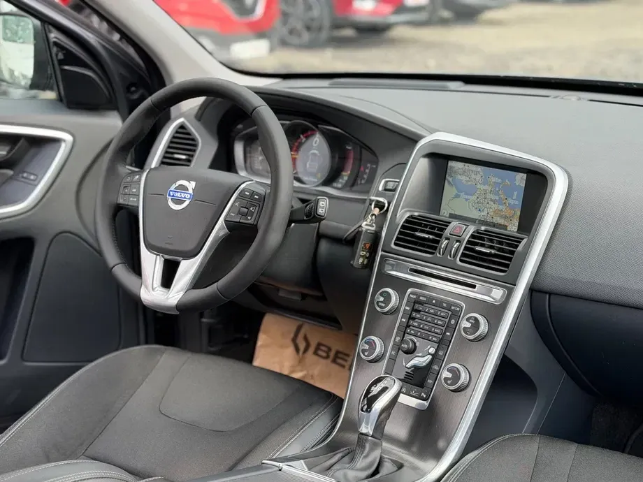 Volvo XC 60 I D4 Geartronic Summum — imagine 6