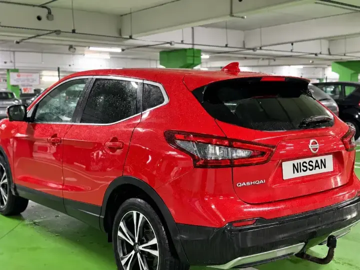 Nissan Qashqai II 1.2 DIG-T Start/Stop X-TRONIC Tekna