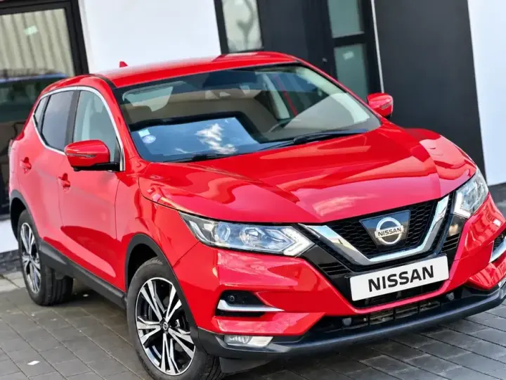 Nissan Qashqai II 1.2 DIG-T Start/Stop X-TRONIC Tekna