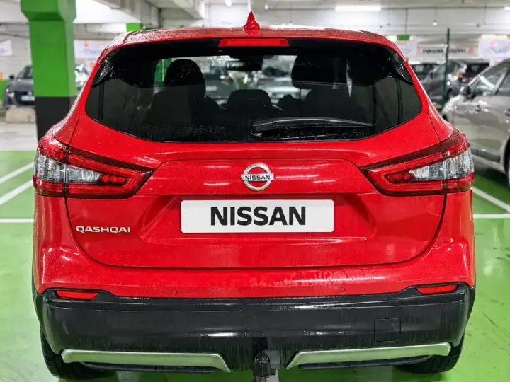 Nissan Qashqai II 1.2 DIG-T Start/Stop X-TRONIC Tekna