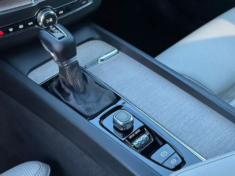 Volvo XC 60 II — imagine 2