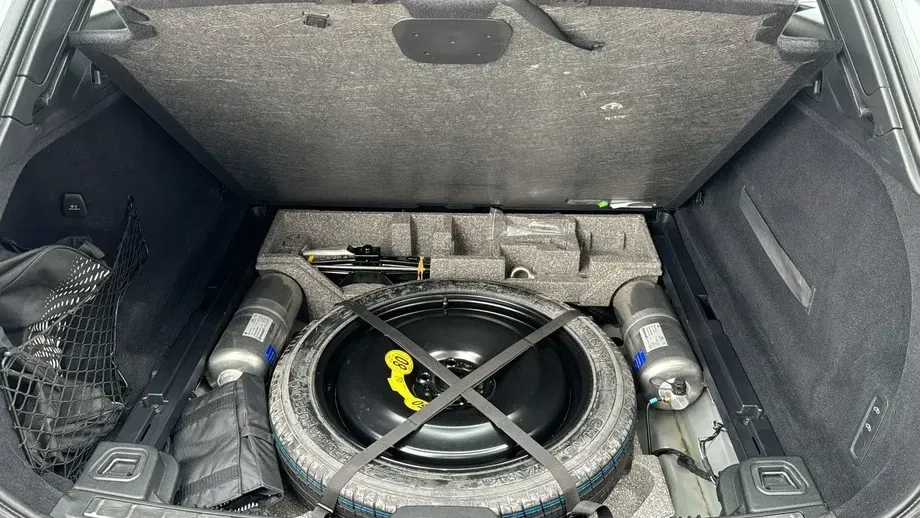 Volvo XC 60 II — imagine 6
