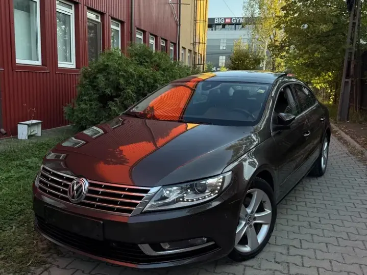 Volkswagen Passat B7 2.0 TDI BlueMotion Tehnology DSG Highline
