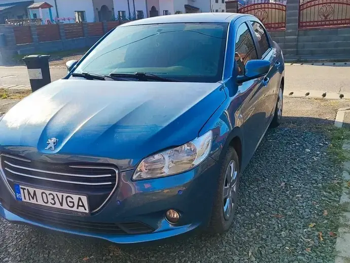 Peugeot 301 1.2 VTi Active