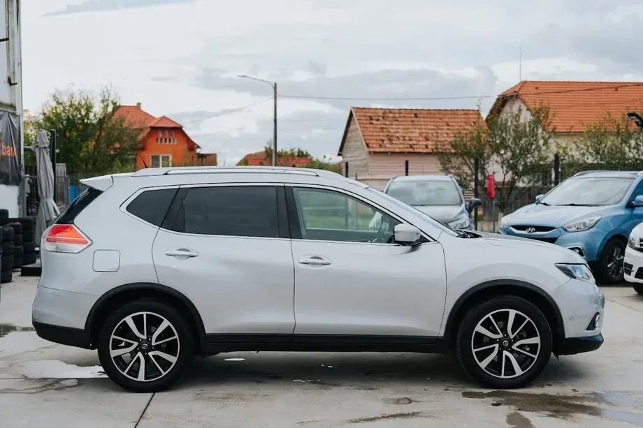 Nissan X-Trail III 1.6 dCi ALL-MODE 4x4i Tekna — imagine 3