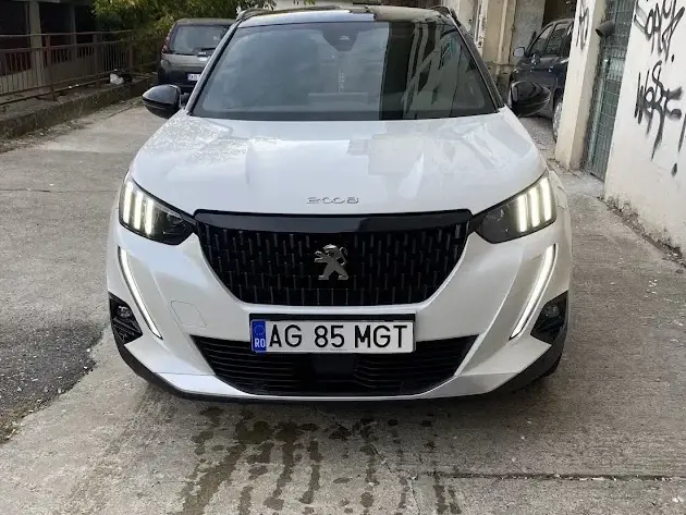 Peugeot 2008 II 1.5 BlueHDI 130 S&S EAT8 GT