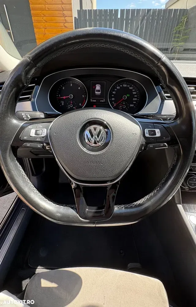 Volkswagen Passat B8 2.0 TDI DSG Highline — imagine 6
