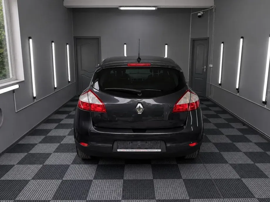 Renault Mégane III 1.5 dCi Dynamique — imagine 5