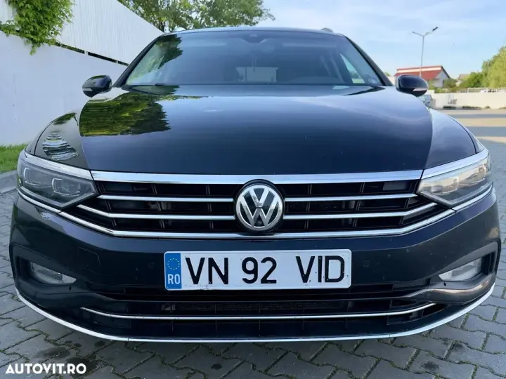 Volkswagen Passat B8 2.0 TSI OPF DSG 4Motion Elegance