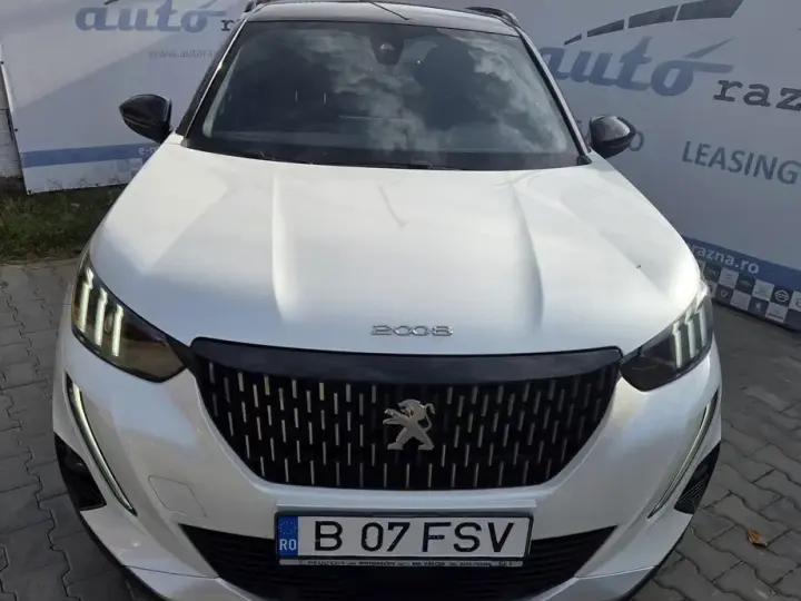 Peugeot 2008 1.2 L PureTech STT EAT8 GT Line