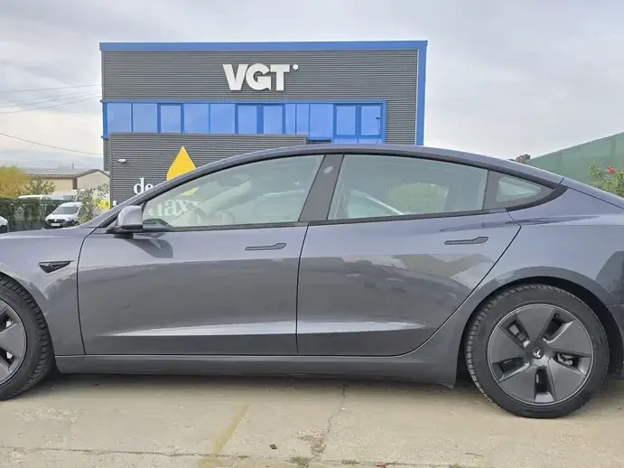 Tesla Model 3 Performance
