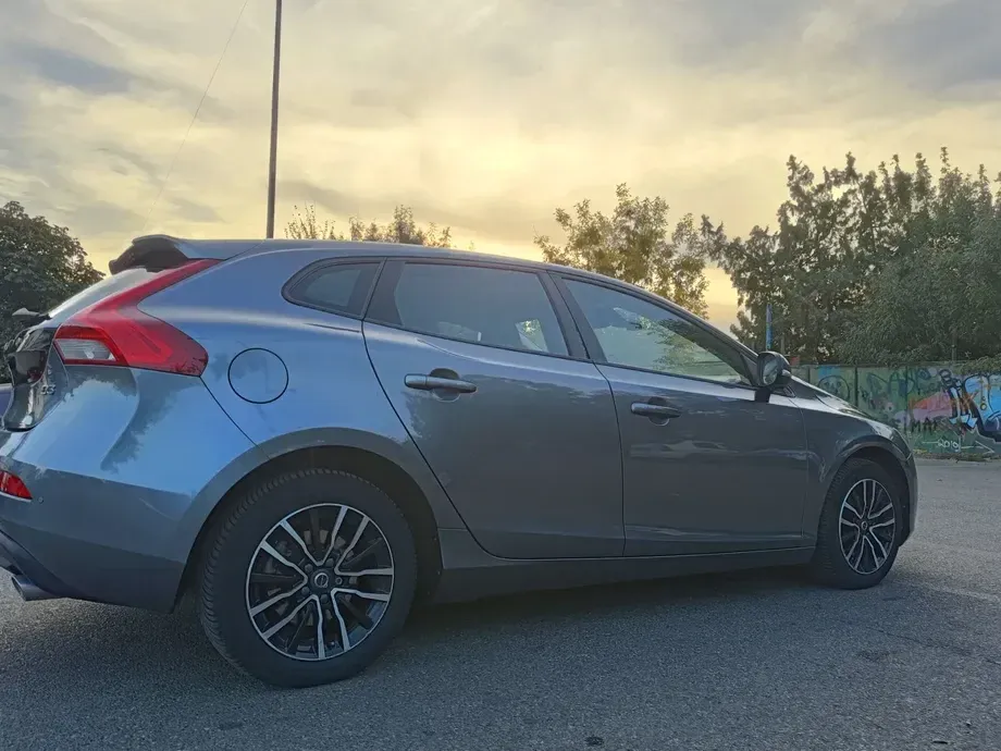 Volvo V40 II — imagine 6