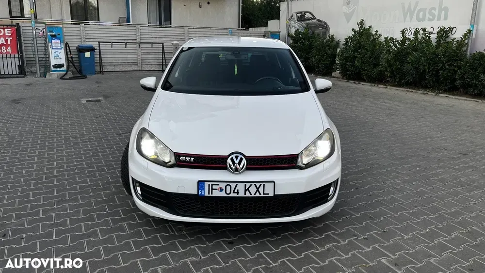 Volkswagen Golf 2.0 TSI GTI DSG — imagine 2