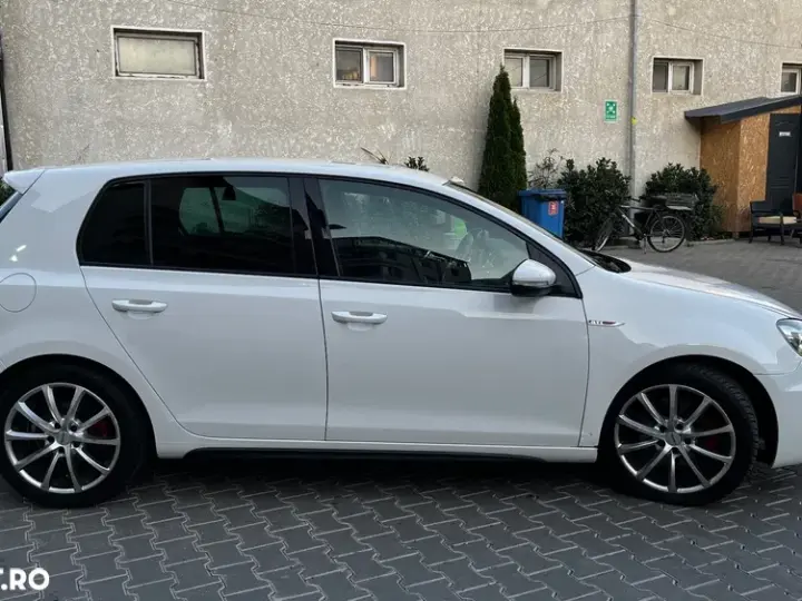 Volkswagen Golf 2.0 TSI GTI DSG