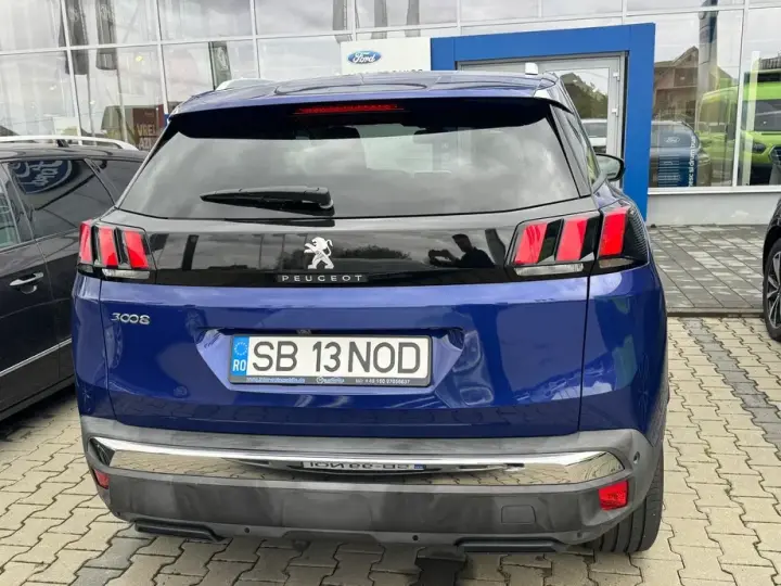 Peugeot 3008 II