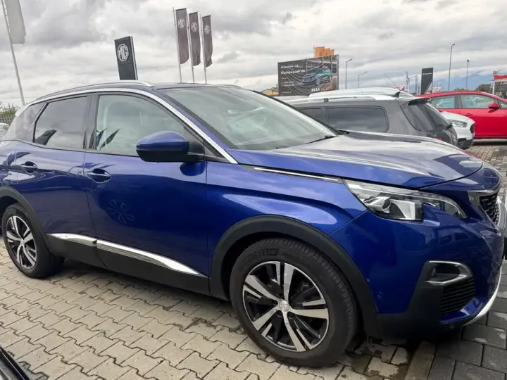 Peugeot 3008 II