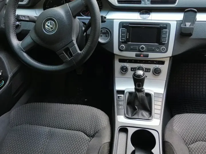 Volkswagen Passat B7 1.6 TDI BlueMotion
