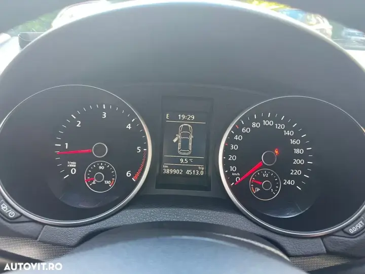 Volkswagen Golf 1.6 TDI DPF Comfortline