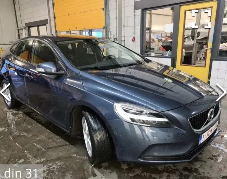 Volvo V40 — imagine 2