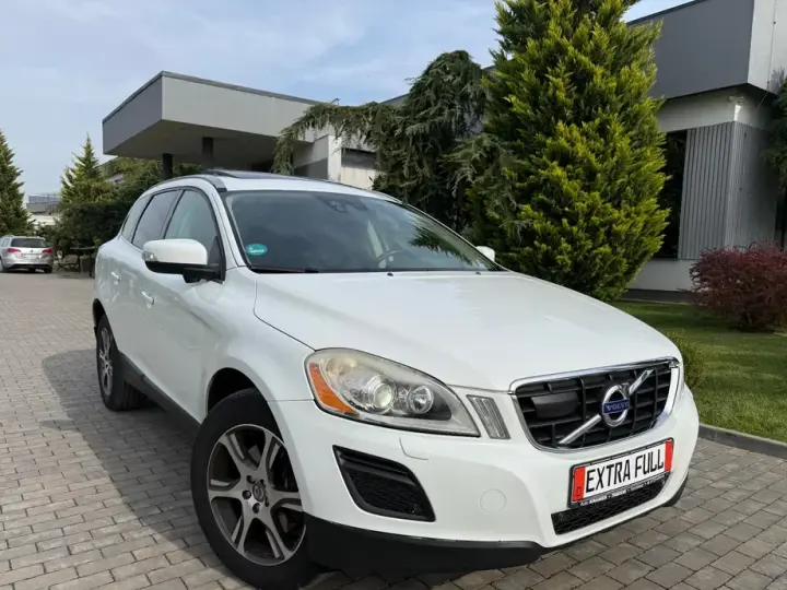 Volvo XC 60 D4AWD Kinetic