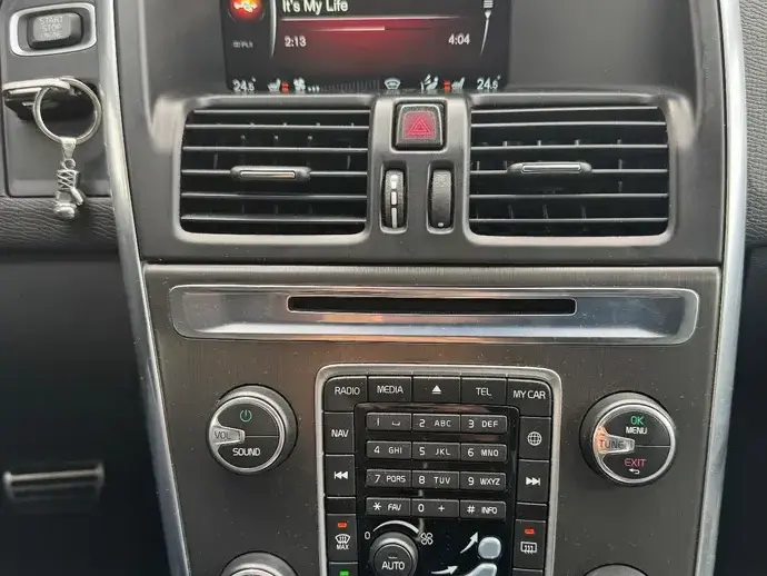 Volvo XC 60 I D4 VEA Start-Stop Summum