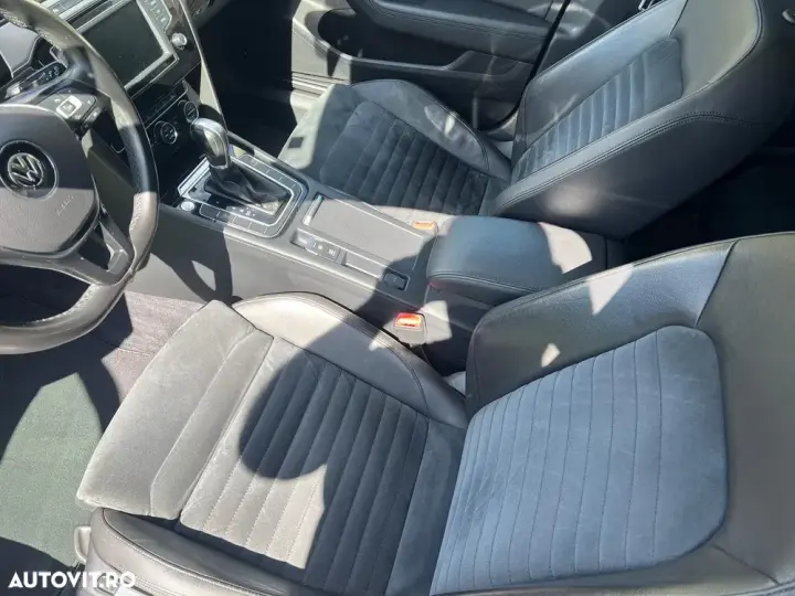 Volkswagen Passat B8 2.0 TDI SCR DSG BlueMotion Highline