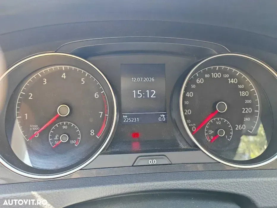 Volkswagen Golf 1.0 TSI Comfortline — imagine 4