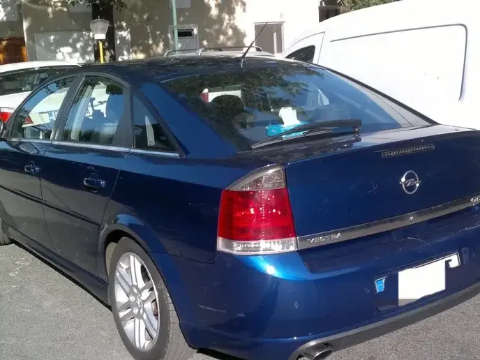 Opel Vectra C 1.9 CDTI DPF Business Sport