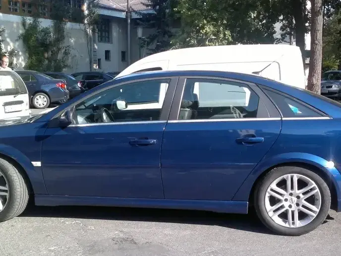 Opel Vectra C 1.9 CDTI DPF Business Sport